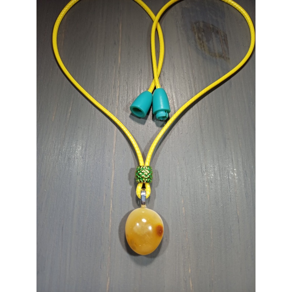 TrailerSpark Banded Agate Pendant Necklace Yellow Waxed Cord 18in Breakaway